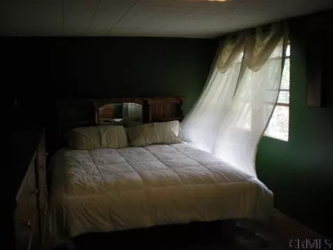 445 Van Antwerp Rd, Johnstown, NY 12095 photo 17