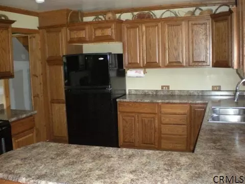 445 Van Antwerp Rd, Johnstown, NY 12095 photo 8