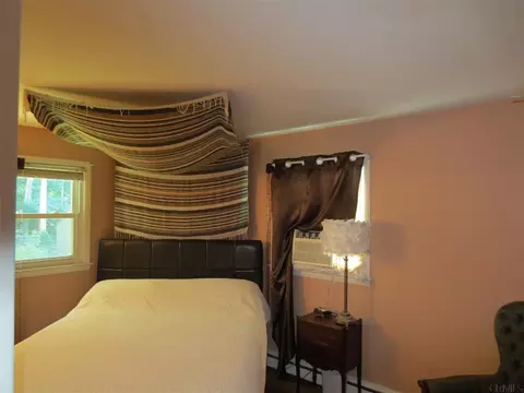 42 Wellington Rd, Delmar, NY 12054 photo 9