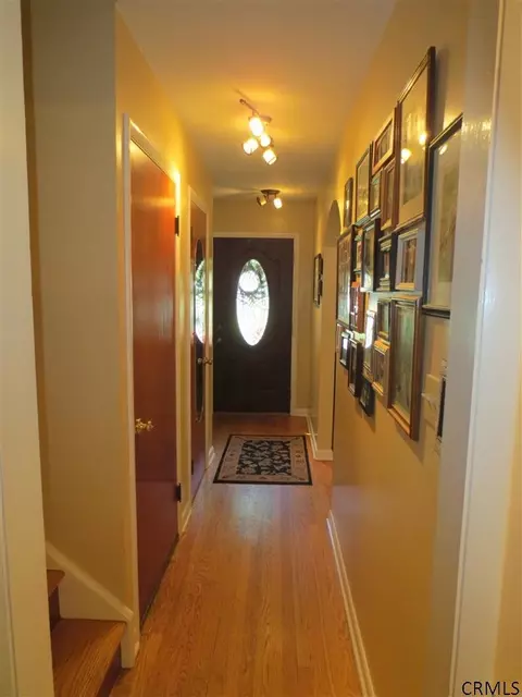 42 Wellington Rd, Delmar, NY 12054 photo 8