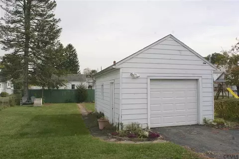 241 Fifteenth St, Schenectady, NY 12306 photo 14