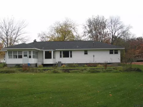 50 Hite Ct, Schenectady, NY 12303 photo 4