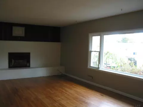 50 Hite Ct, Schenectady, NY 12303 photo 10