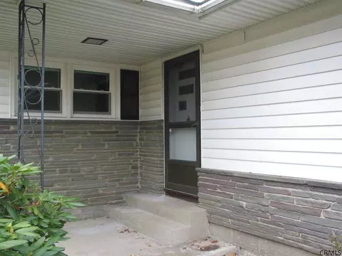 50 Hite Ct, Schenectady, NY 12303 photo 3