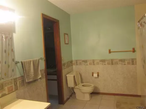 10 Eton Dr, Slingerlands, NY 12159 photo 5