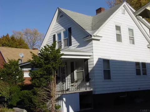 1720 Oneida St, Schenectady, NY 12308 photo 1