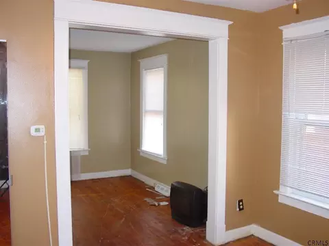 1720 Oneida St, Schenectady, NY 12308 photo 4