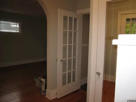 79 Spruce St, Schenectady, NY 12304 photo 11