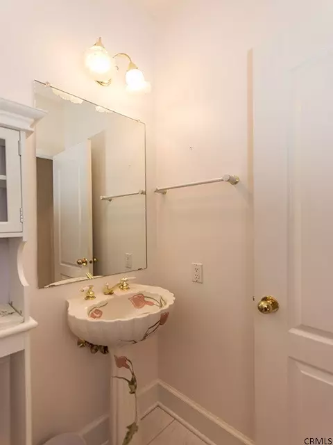 8 Devon Ct, Voorheesville, NY 12186 photo 12