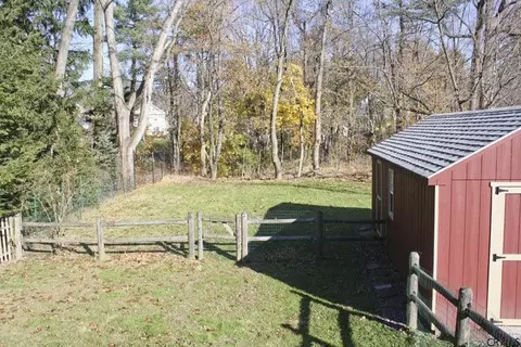 7 Rural Pl, Delmar, NY 12054 photo 11
