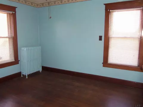 17 Wards Ln, Menands, NY 12204 photo 14