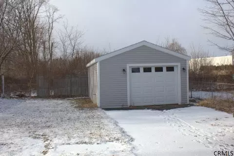 1016 Wallace Ave, Schenectady, NY 12306 photo 22