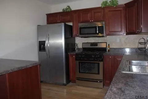 1016 Wallace Ave, Schenectady, NY 12306 photo 5