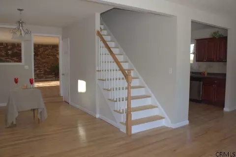 1016 Wallace Ave, Schenectady, NY 12306 photo 7