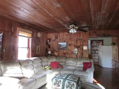 106 Beech Dr, Broadalbin, NY 12025 photo 5