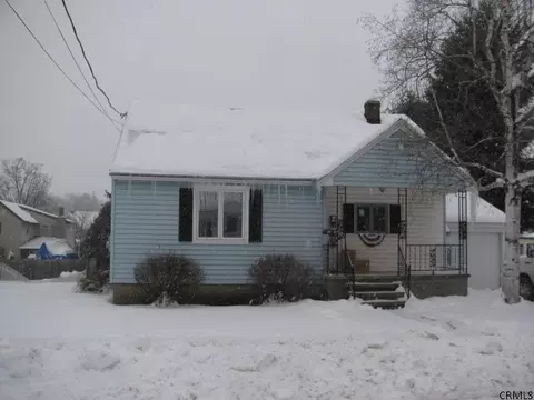 115 E Fourth Ave, Johnstown, NY 12095 photo 2