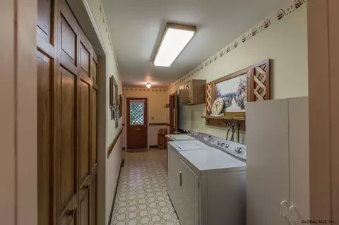 235 Ormond St, Albany, NY 12208 photo 8