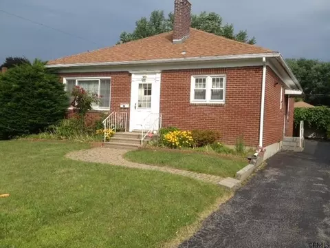 246 Ormond St, Albany, NY 12208 photo 1