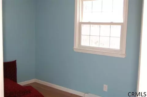 1207 Hendrickson Ave, Schenectady, NY 12308 photo 9