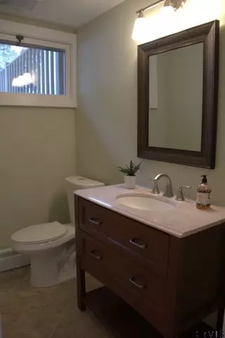 145 Spring Rd, Schenectady, NY 12302 photo 8