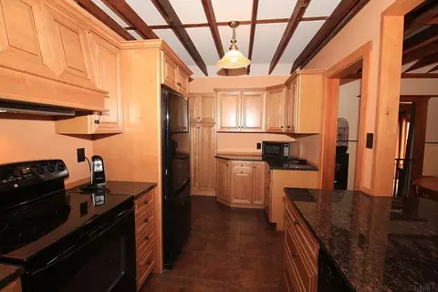 54 Darroch Rd, Delmar, NY 12054 photo 16