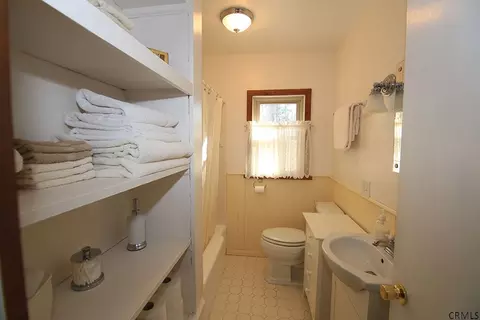 54 Darroch Rd, Delmar, NY 12054 photo 20