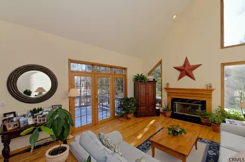 62 Mann Blvd, Clifton Park, NY 12065 photo 13