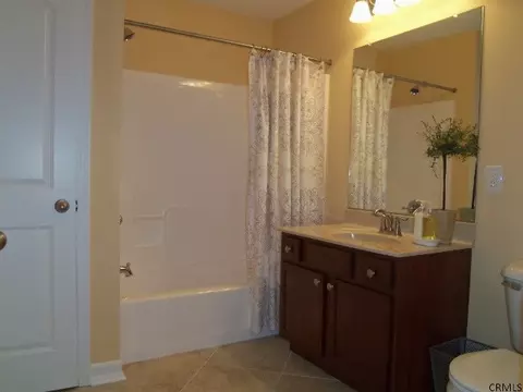 16 Ariana Ct, Delmar, NY 12054 photo 12