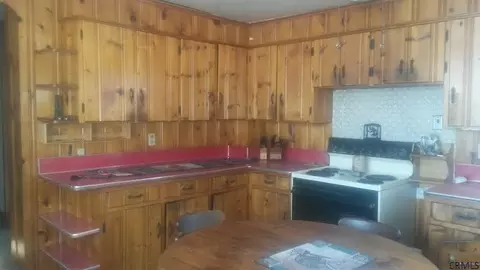 129 Mohawk St, Sprakers, NY 12166 photo 3