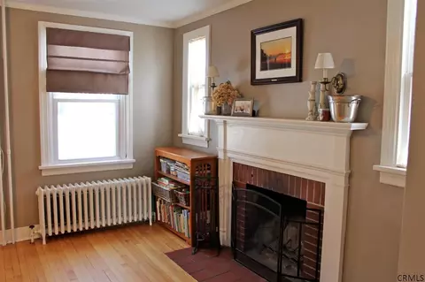 16 Nathaniel Blvd, Delmar, NY 12054 photo 12