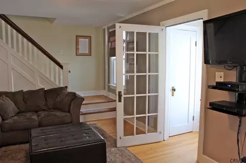 16 Nathaniel Blvd, Delmar, NY 12054 photo 11
