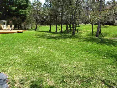 44 Middlesex Dr, Slingerlands, NY 12159 photo 23