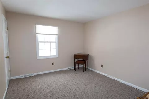 44 Middlesex Dr, Slingerlands, NY 12159 photo 20