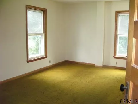 206 Rosa Rd, Schenectady, NY 12308 photo 5
