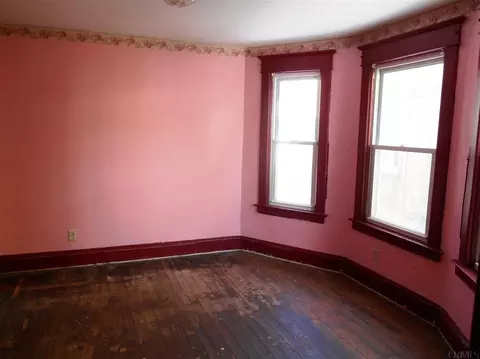 1337 7th Ave, Schenectady, NY 12303 photo 5