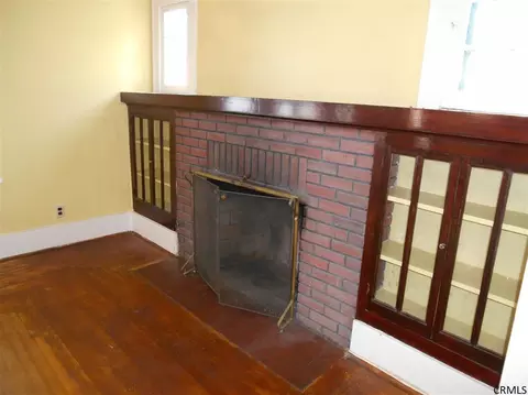 1106 Forest Rd, Schenectady, NY 12303 photo 2