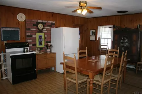 282 Hill Rd, Cobleskill, NY 12043 photo 7