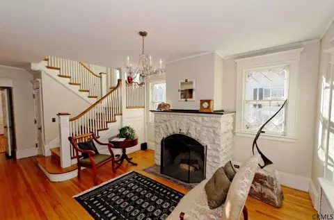 1124 Avon Rd, Schenectady, NY 12308 photo 4