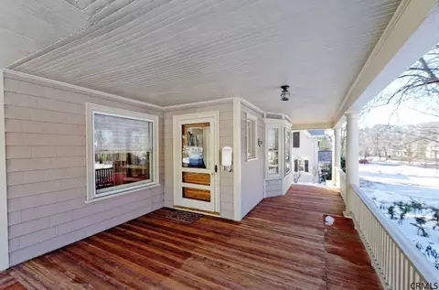 1124 Avon Rd, Schenectady, NY 12308 photo 3