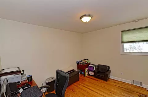 31 Tower Ave, Schenectady, NY 12304 photo 16