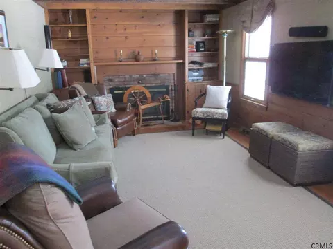 32 Tierney Dr, Delmar, NY 12054 photo 7