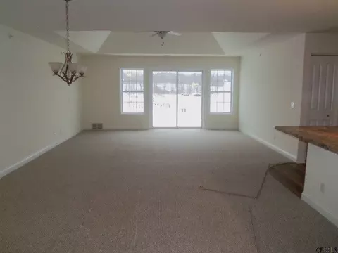 20 Ariana Ct, Delmar, NY 12054 photo 3