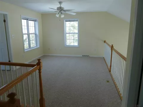 21 Devon Ct, Voorheesville, NY 12186 photo 10