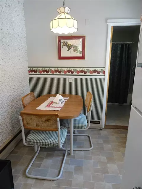 1037 Baker Ave, Schenectady, NY 12309 photo 8