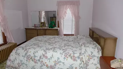 206 Walnut St, Corinth, NY 12822 photo 11