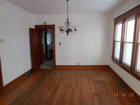413 Arthur St, Schenectady, NY 12306 photo 9