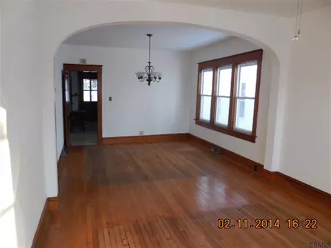 413 Arthur St, Schenectady, NY 12306 photo 7