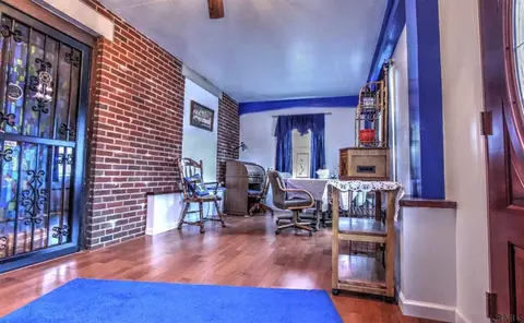 1609 Bradley St, Schenectady, NY 12304 photo 2