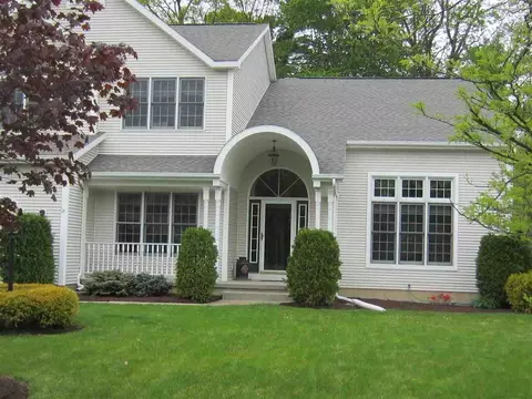 75 Patterson Dr, Glenmont, NY 12077 photo 1