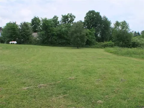 428 Mcqueen Rd, Perth, NY 12010 photo 3